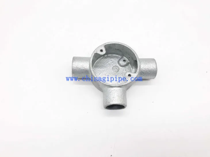 Three Way Junction Box -fer malléable